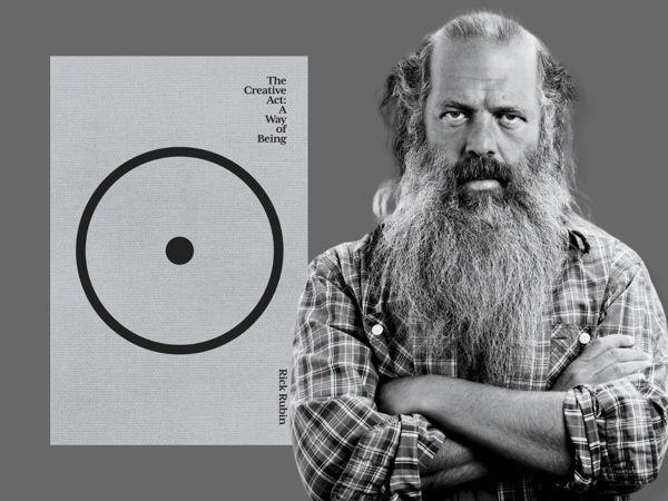 Rick Rubin naast zijn boek